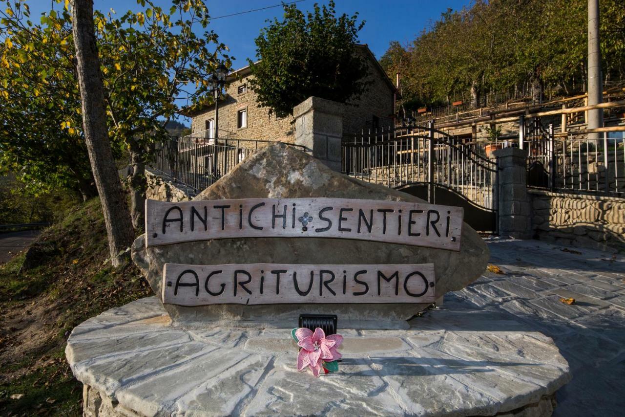 Antichi Sentieri Apartment Serravalle  Exterior foto